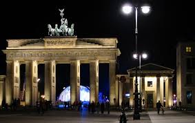 A berlini fal - Az éjszaka, amikor a vasfüggöny leereszkedett