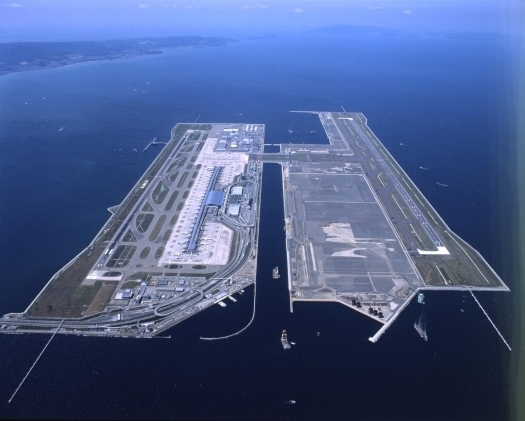 Különleges építmények: Kansai nemzetközi repülőtér