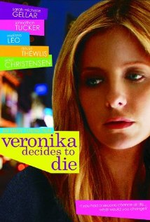 Veronika meg akar halni